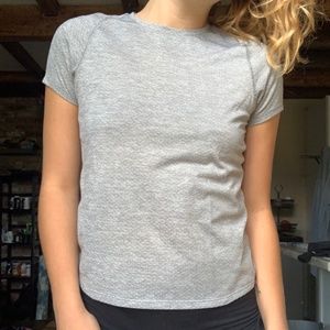 OUTDOOR VOICES workout top